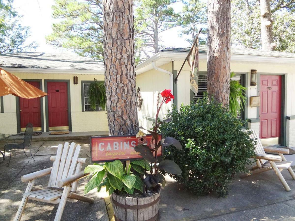 Tradewinds Lodging Eureka Springs Exterior photo